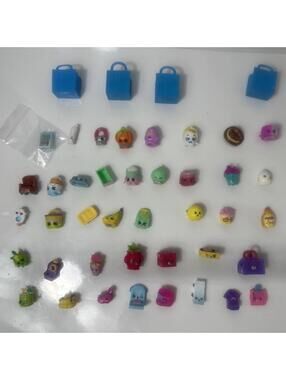 Shopkins Lot of 40 Mixed Seasons Vinyl Mini Figures + Accessories Rare + Common